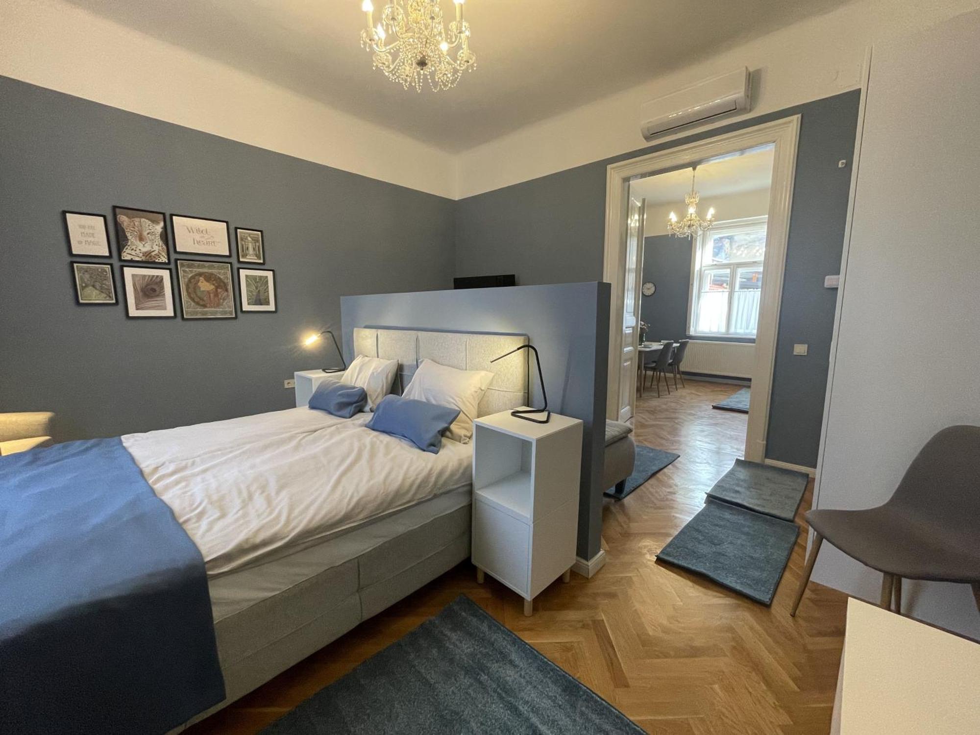 Casa Rosa Apartmanok Eger Eksteriør billede