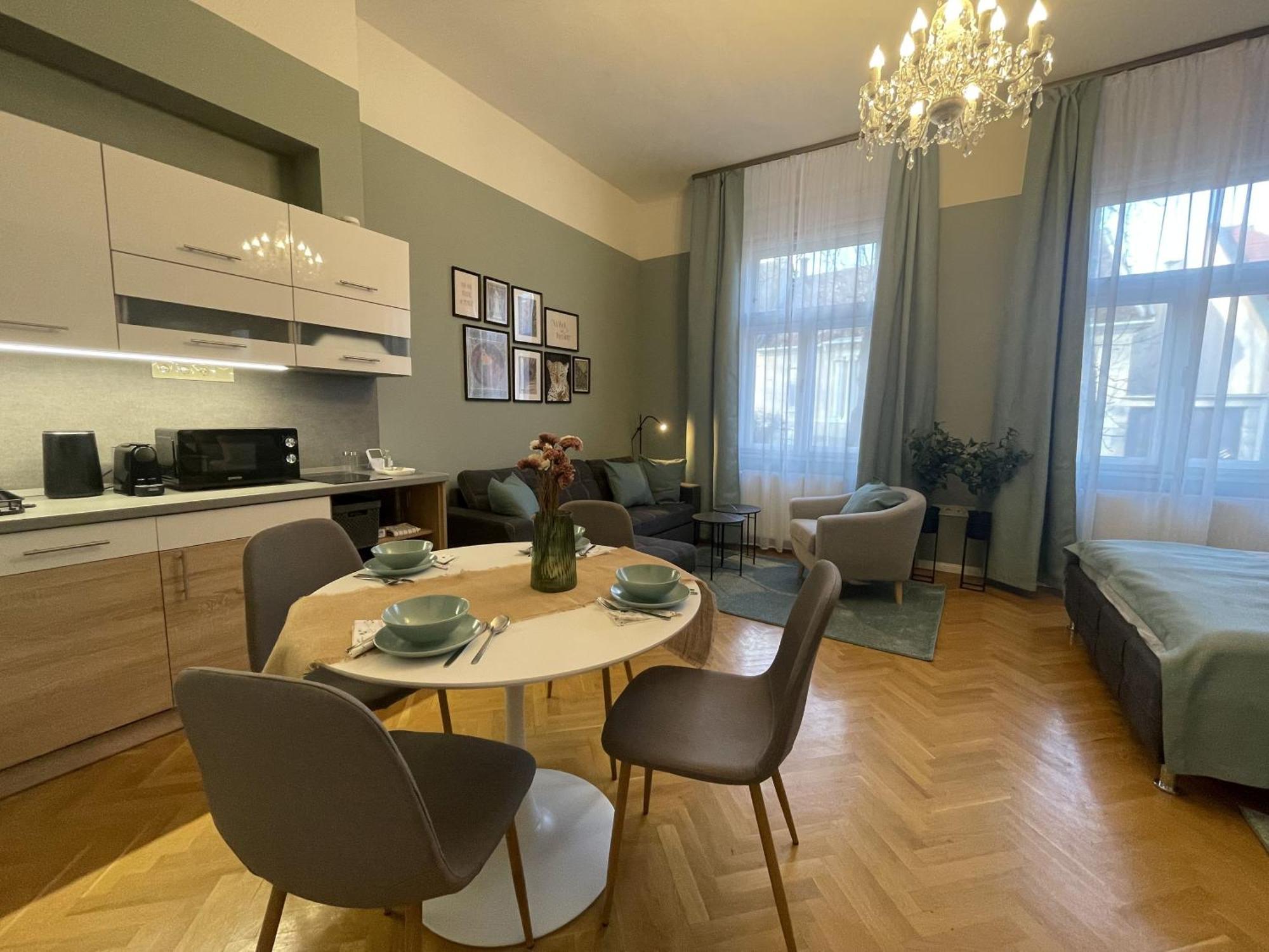 Casa Rosa Apartmanok Eger Eksteriør billede